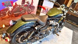 Royal Enfield की इस बाइक पर आप भी लगोगे स्वर्ग  के राजा, क्लासी है इसका अंदाज