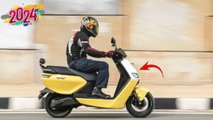 160KM की रेंज के साथ लड़कियों के दिलो पर राज आ गई Ather Rizta Electric Scooter