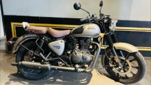 चमचमाती हुई Royal Enfield का ये बुलट लाए अपने घर इतना कम कीमत मे