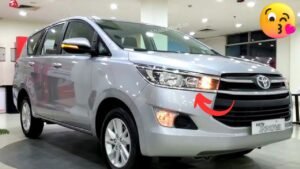 तड़कते-फड़कते फीचर्स के साथ आज ही घर लाएं Toyota Innova Crysta, जानें कीमत ?