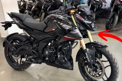 Bajaj Pulsar N160